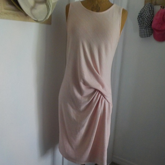 Pink Rouged Dress - Picture 4 of 7